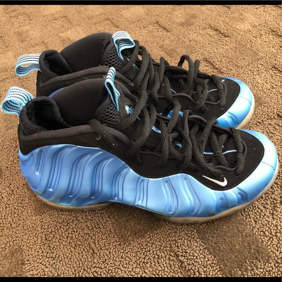 foamposite metallic blue
